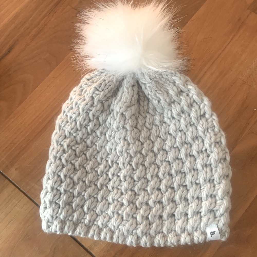 Cute Fabletics winter hat « New »